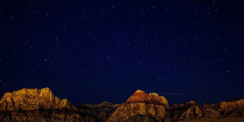 从吴哥窟到金边：高棉传统纺织技艺的千年复兴之路